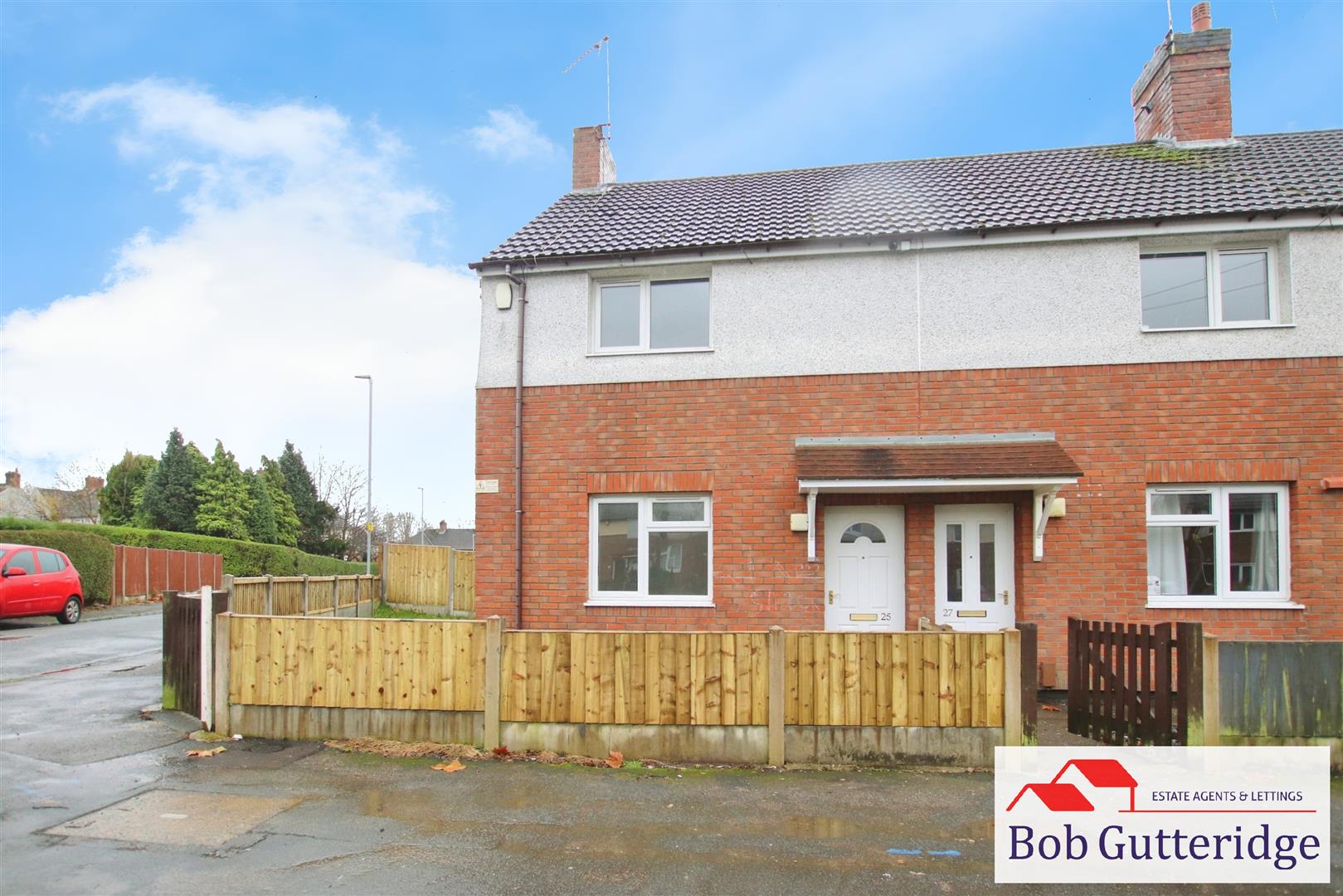 Flat Hassam Avenue in Newcastle-under-Lyme