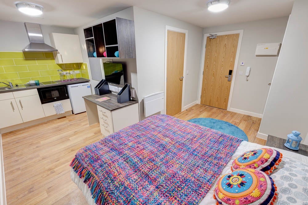 Room Hounds Gate in Nottingham