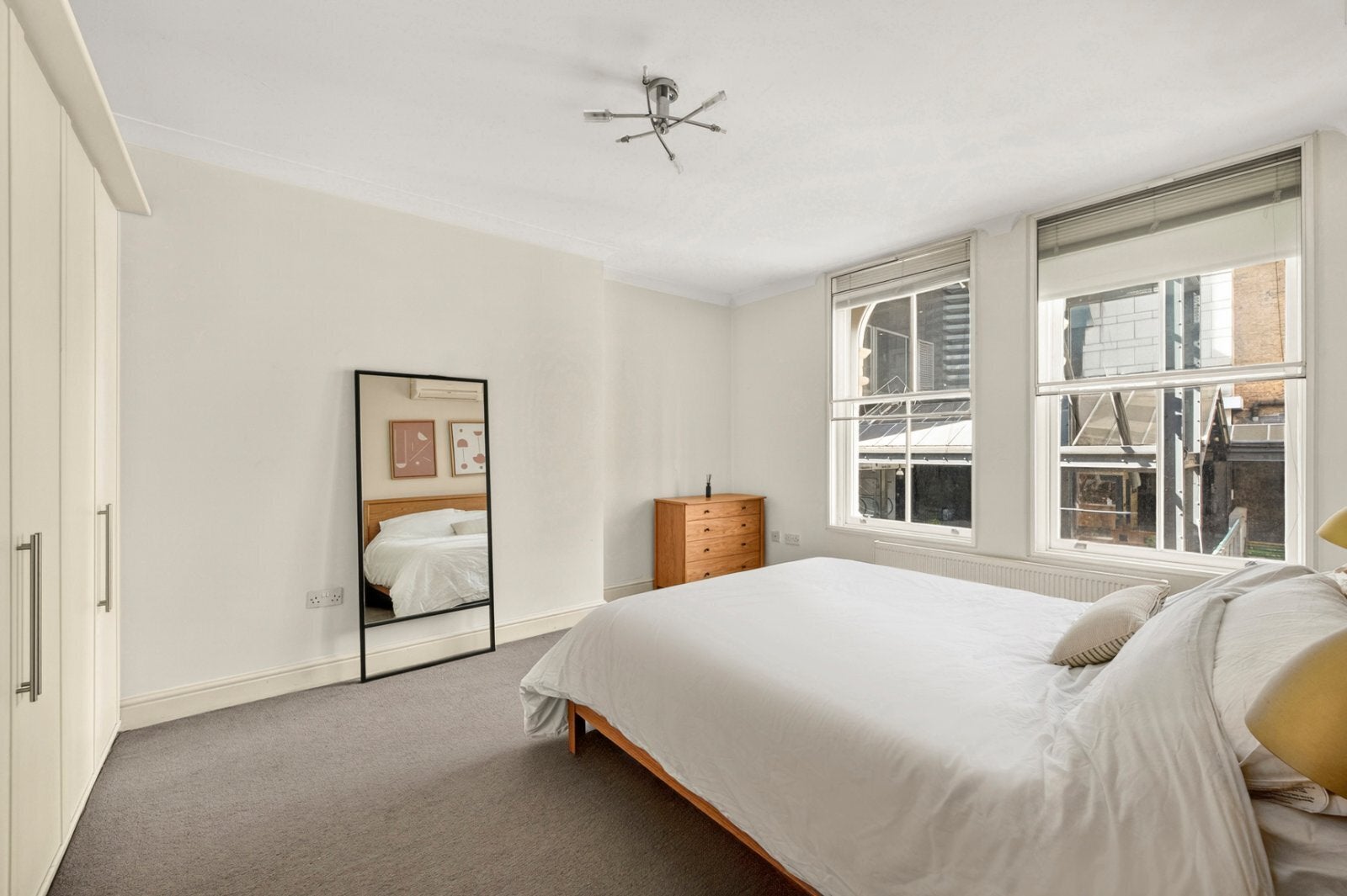 Flat Villiers Street in City of Westminster