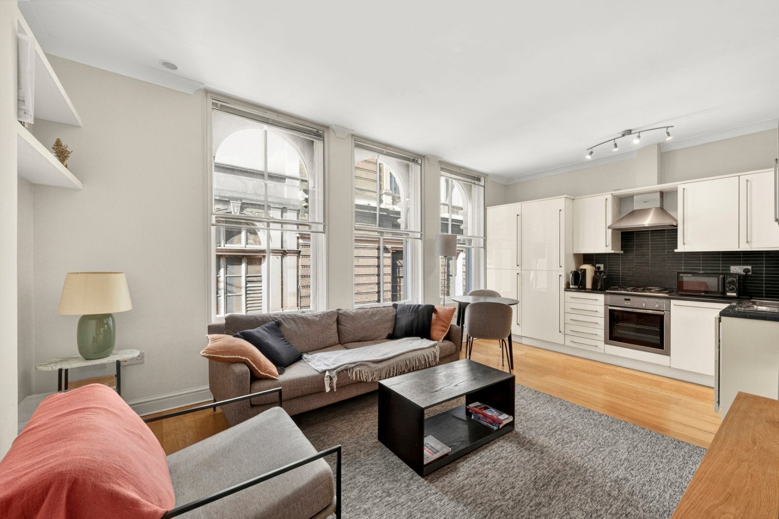 Flat Villiers Street in City of Westminster