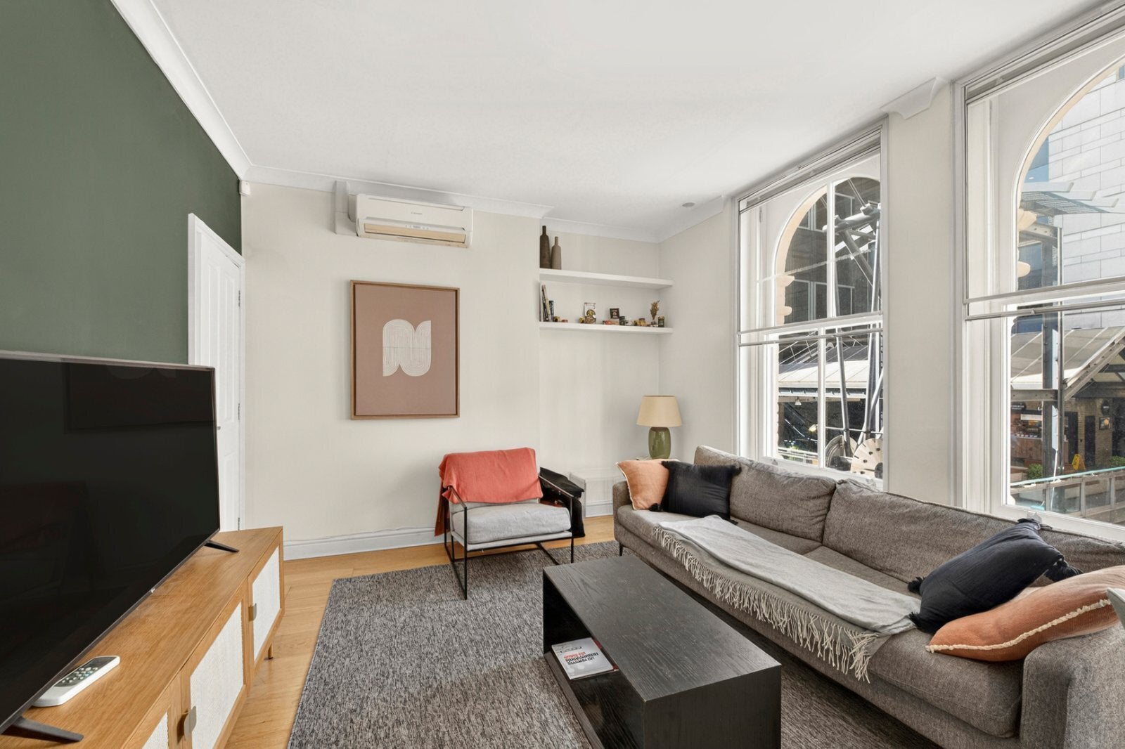 Flat Villiers Street in City of Westminster