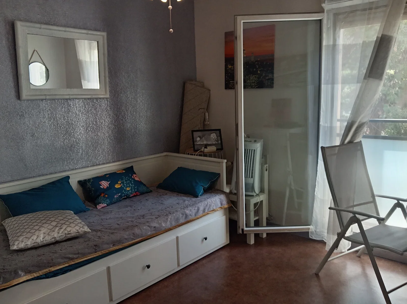 Chambre Route de Grasse à Antibes