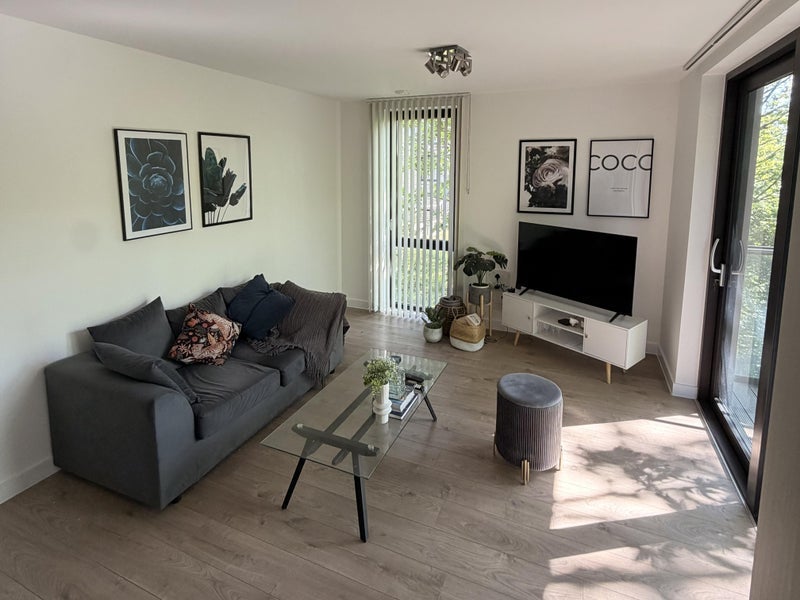 Flat Caledonian Road in Greater London
