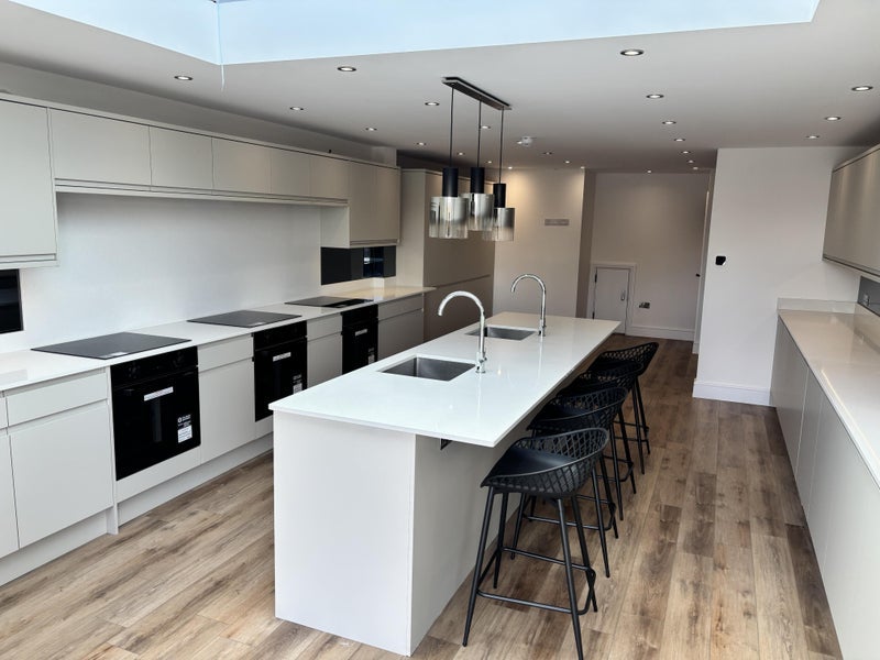 Room Bournewood Road in Greater London
