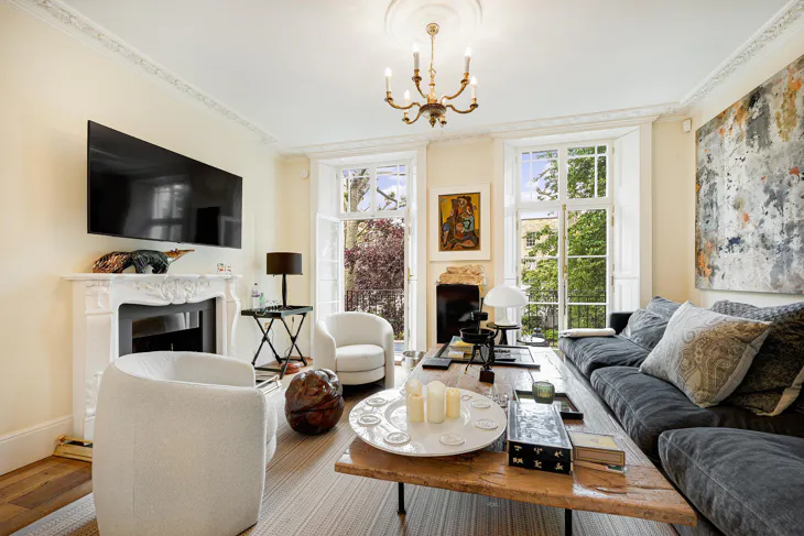 House Trevor Square in City of Westminster