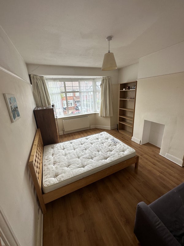Room Park View in Greater London