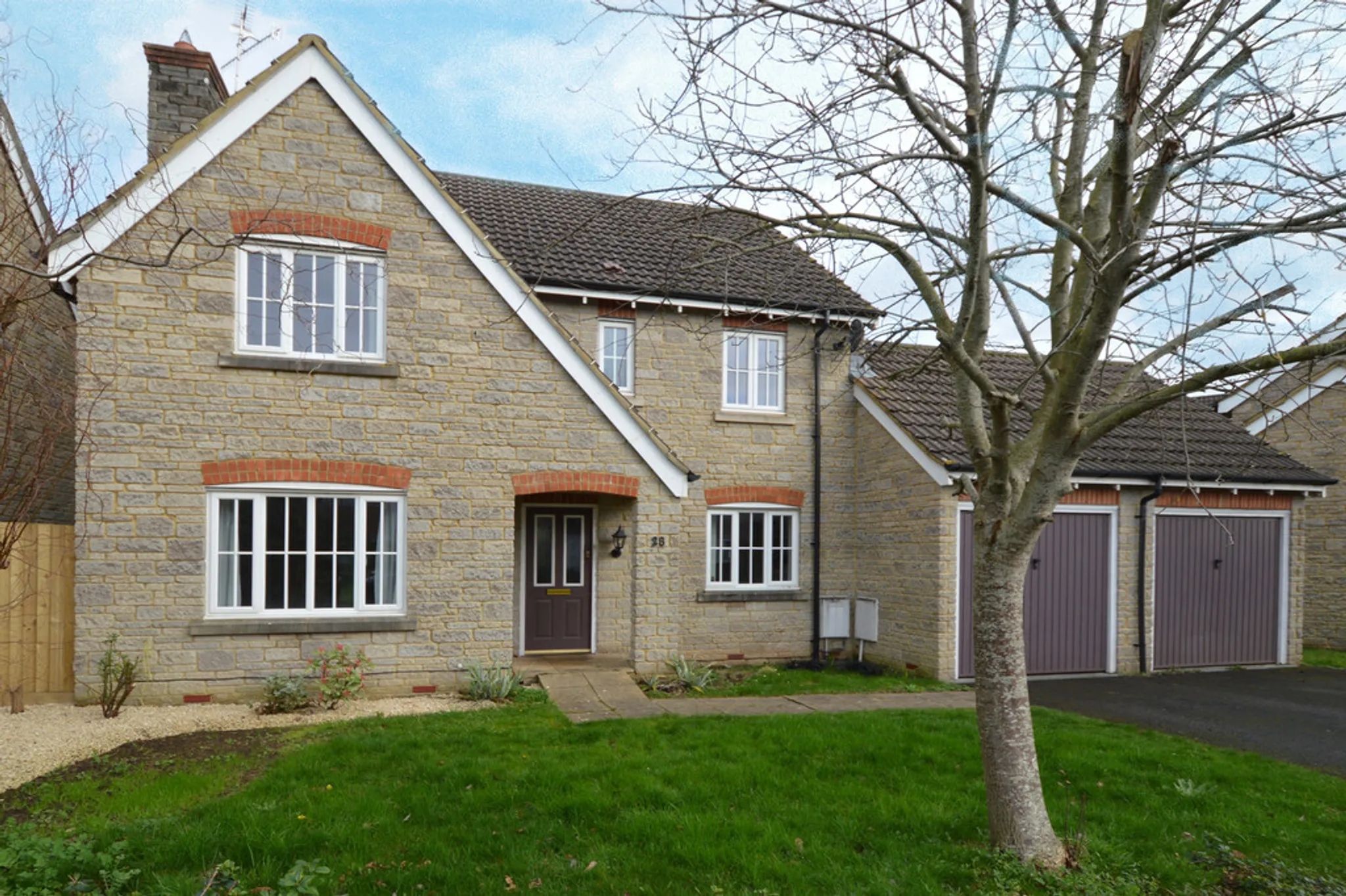 House Labourham Way in Cheddar