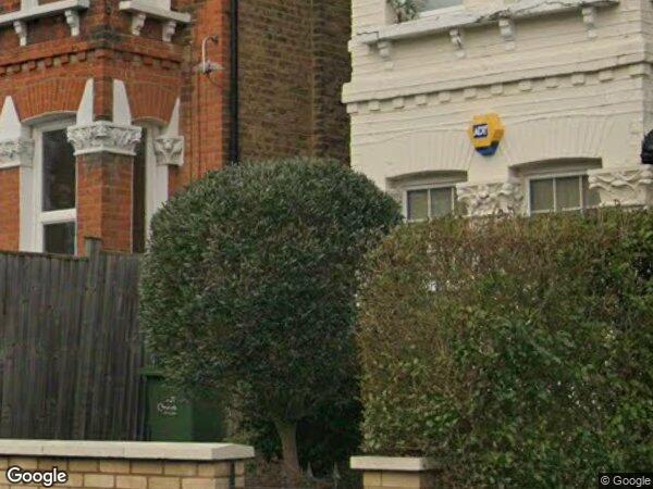 Flat Wolfington Road in Greater London