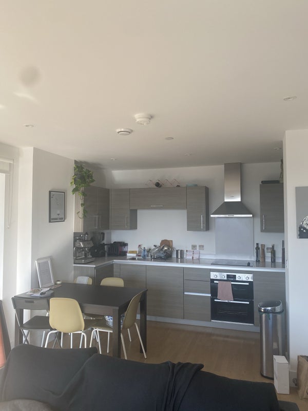 Flat Elsa Street in Greater London