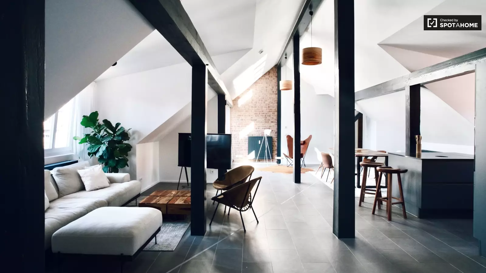 Wohnung Chausseestraße in Berlin