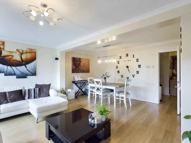 Room Gogmore Farm Close in Borough of Runnymede