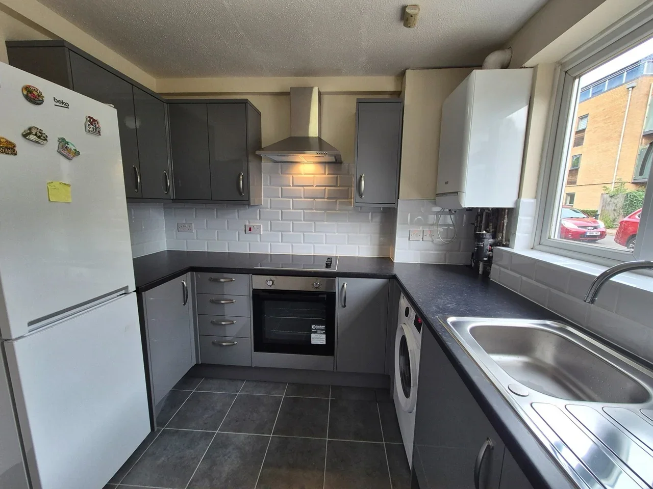 Flat Thomas A'Beckett Close in Greater London