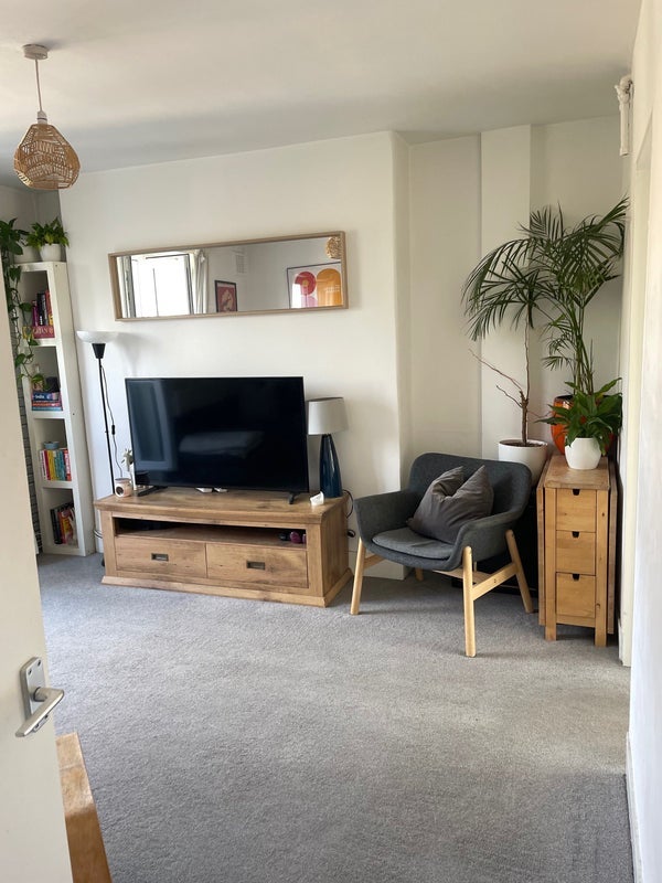 Room Saint Mary's Path in Greater London