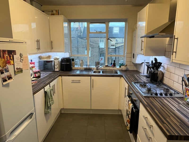 Flat Rita Road in Greater London