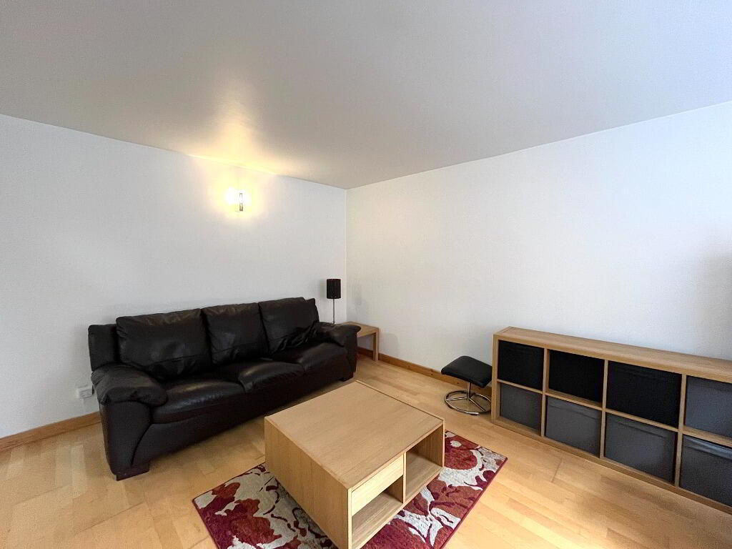 Flat New Mart Road in City of Edinburgh