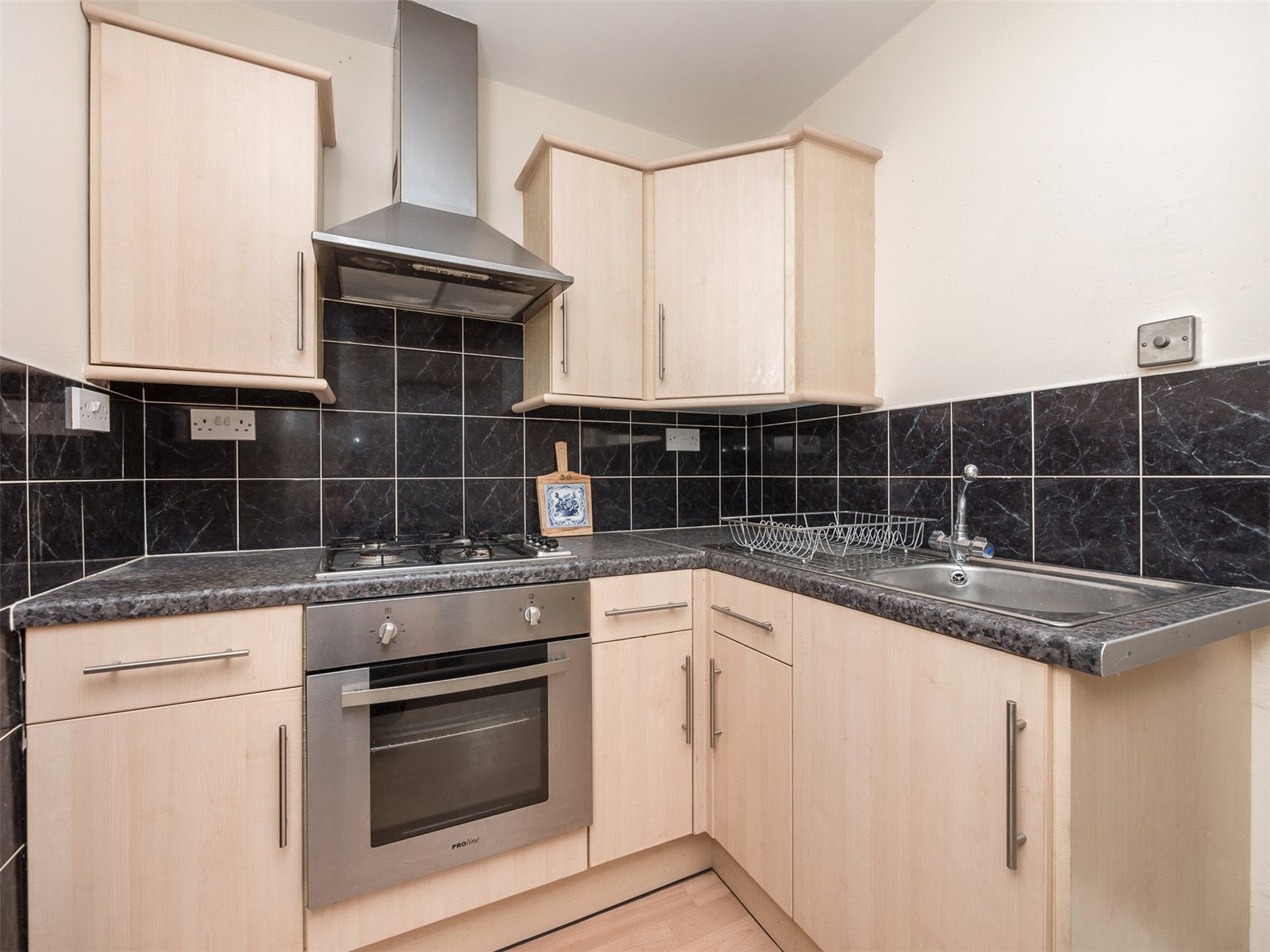 Flat Watson Crescent in City of Edinburgh