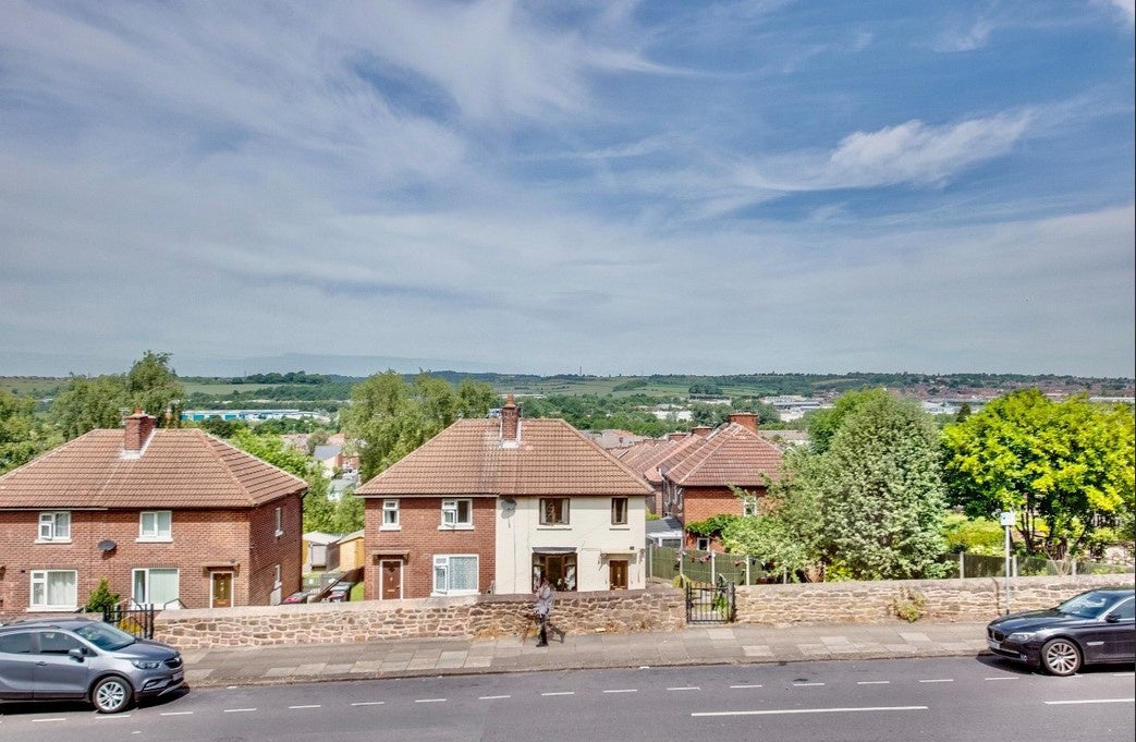 Flat Cottenham Road in Rawmarsh