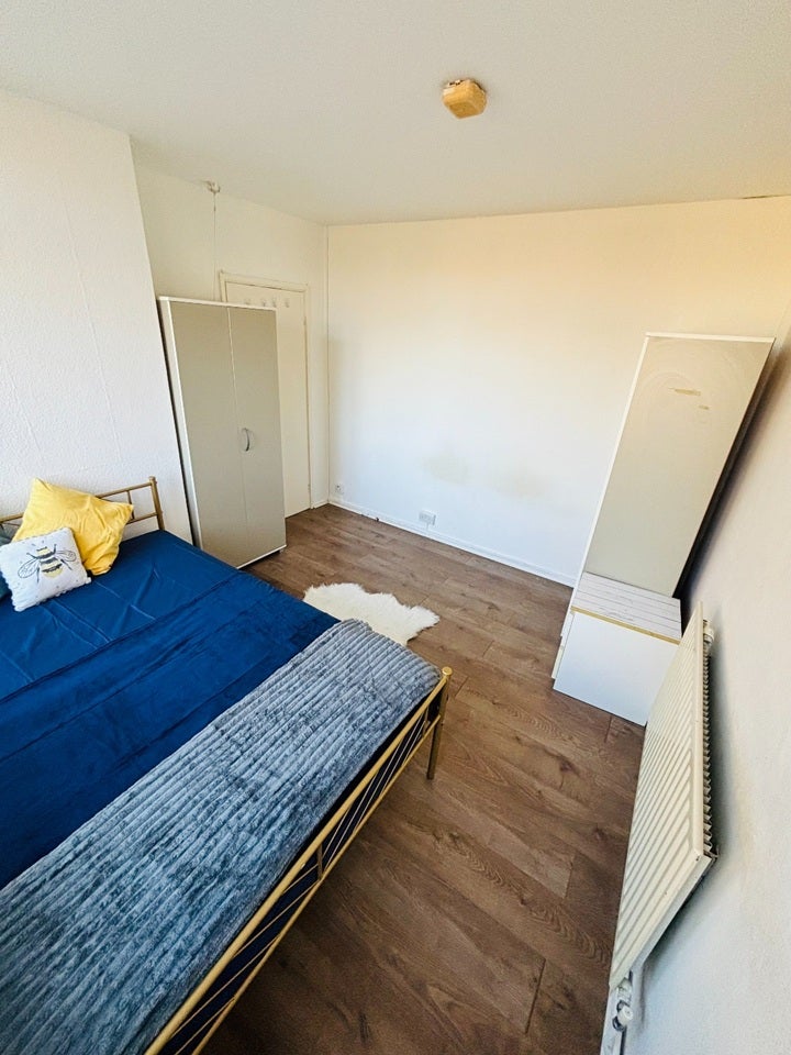 Room Marylands Road in City of Westminster