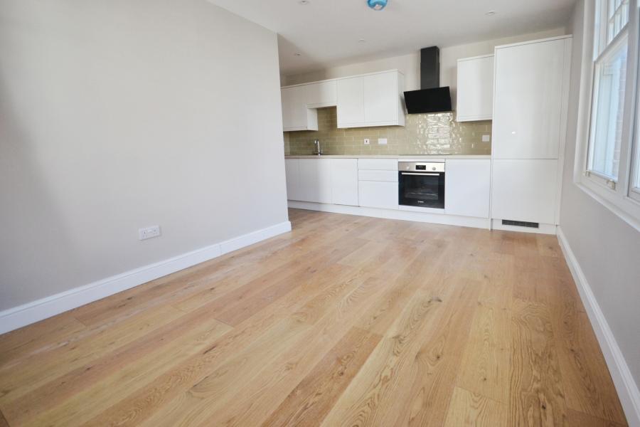 Flat East Park in Crawley