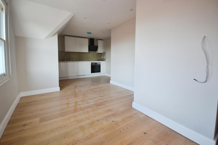 Flat East Park in Crawley