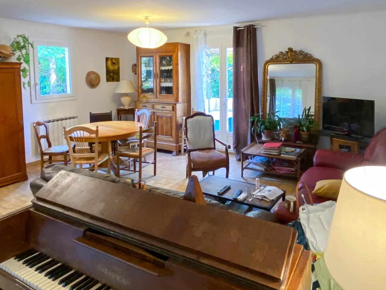 Room Avenue Pierre Augier in Pertuis