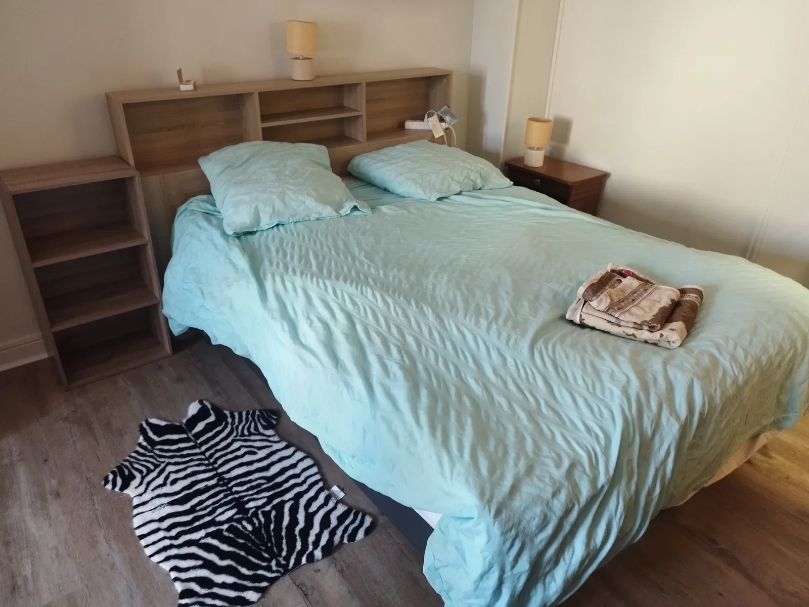 Room Rue de Bourgogne in Moulins