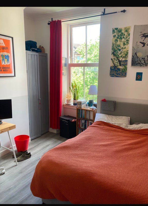 Room Willowbank Street in Glasgow