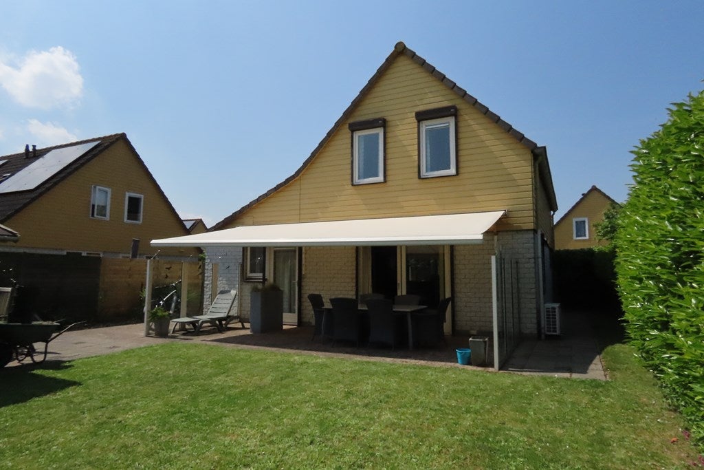 Huis Binnendijk 2 042 in Wemeldinge