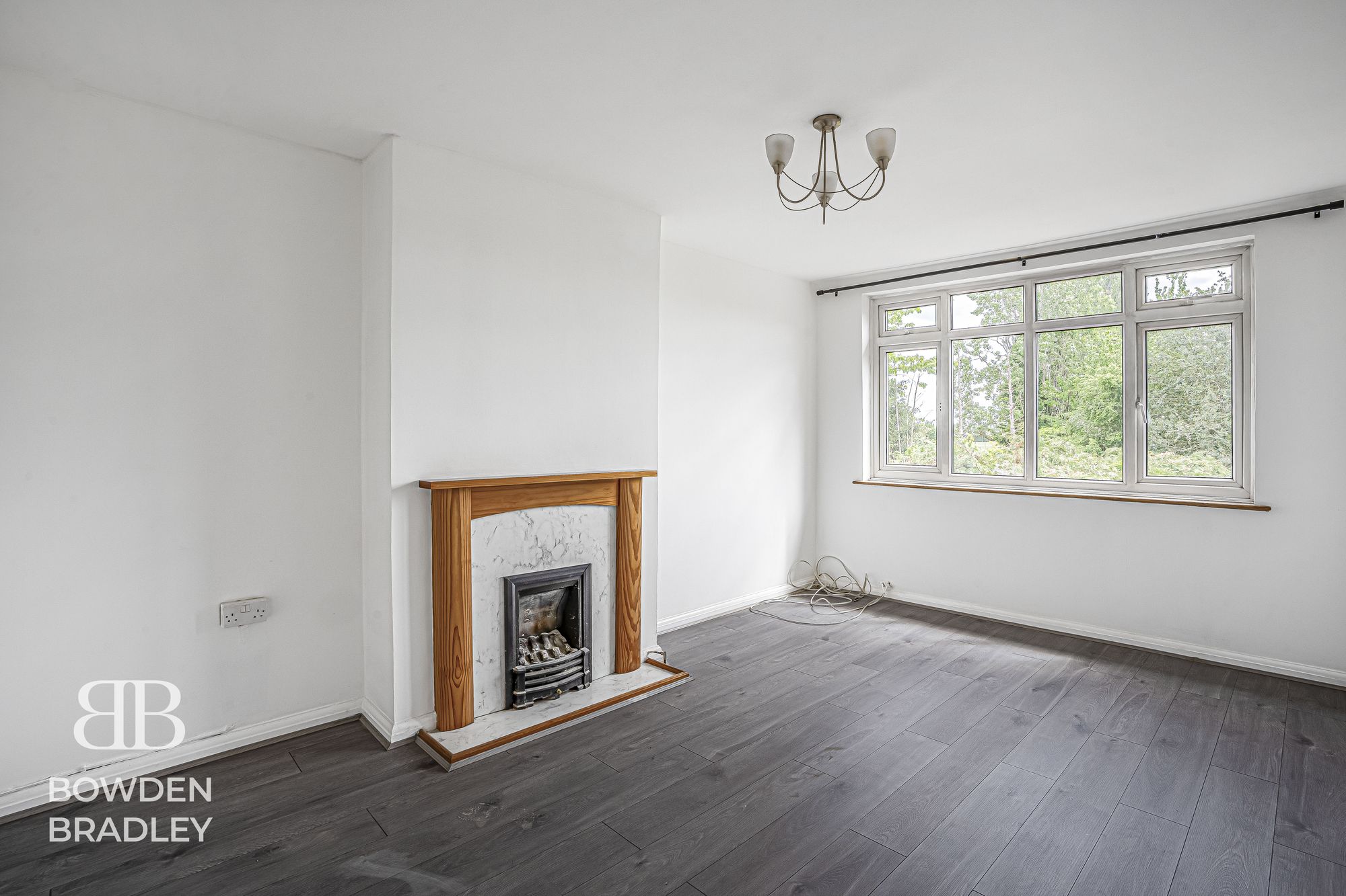 House Walden Way in Greater London