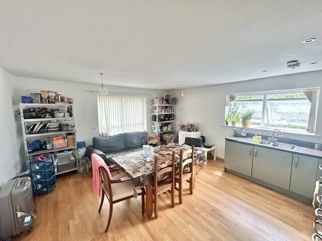 Flat Cherrydown East in Basildon