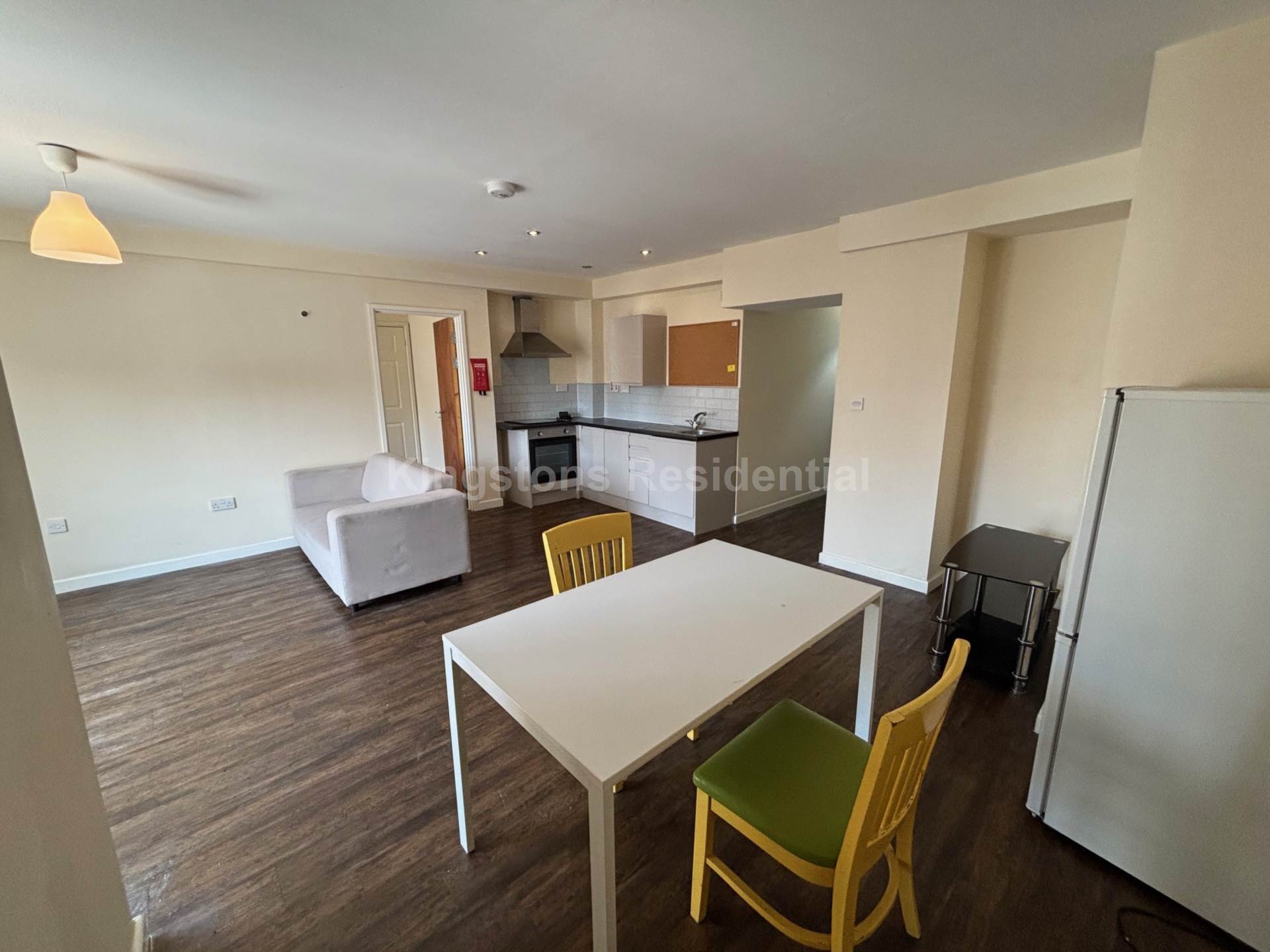 Flat Miskin Street in Cardiff