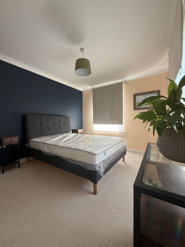 Room Berber Parade in Greater London