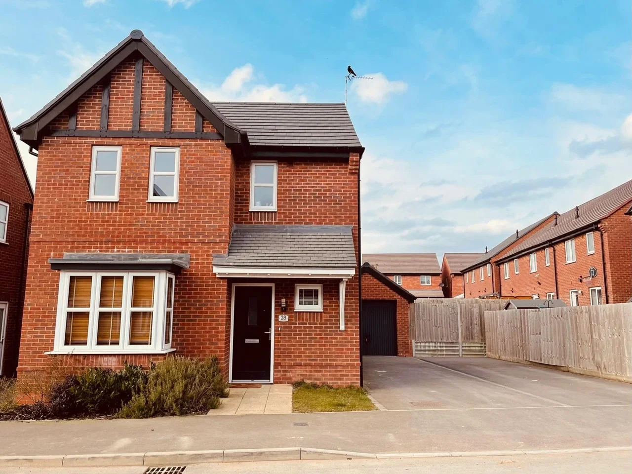 House Weston Rise in Oadby and Wigston