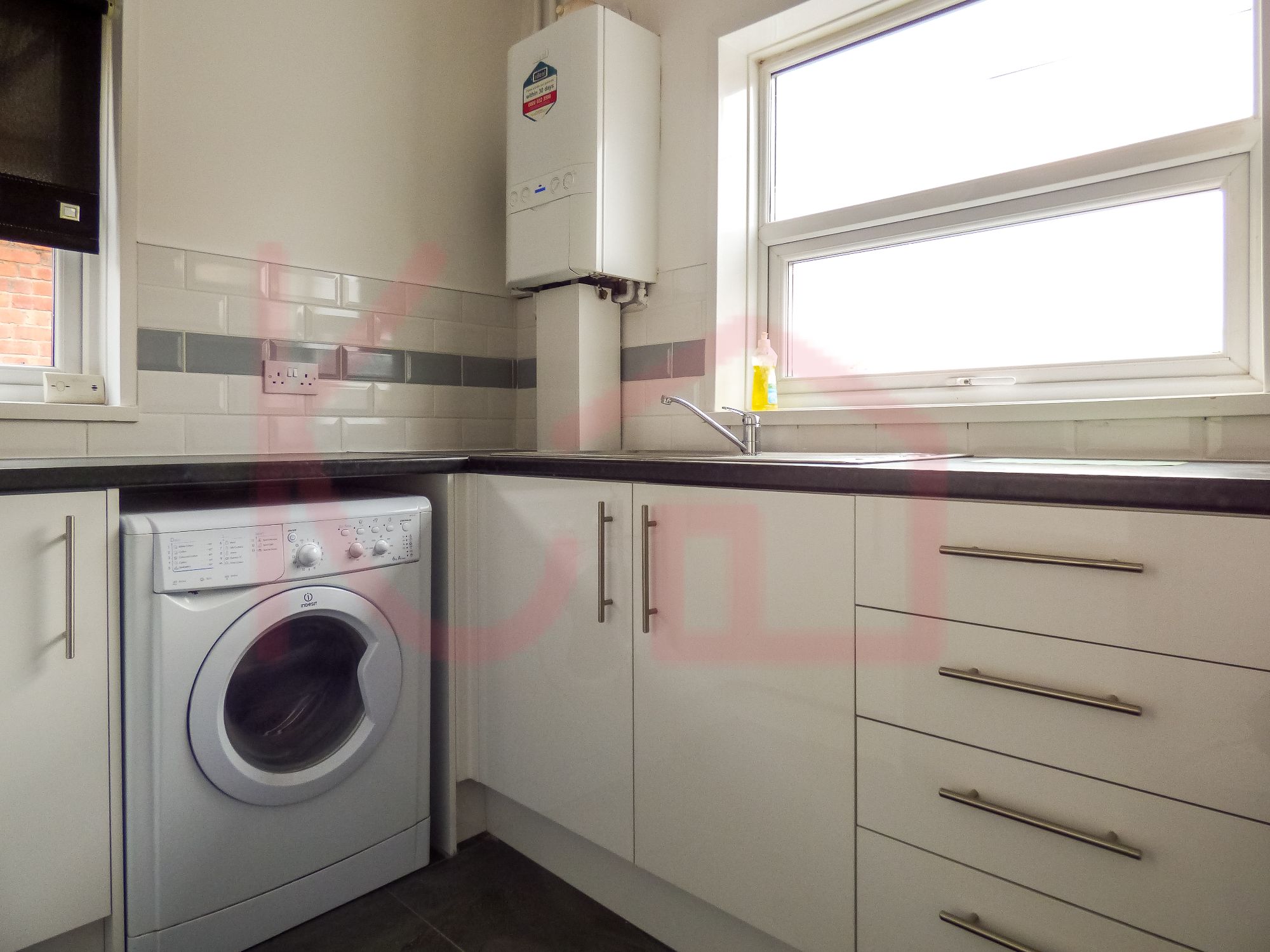 Flat Newland Avenue in Hull