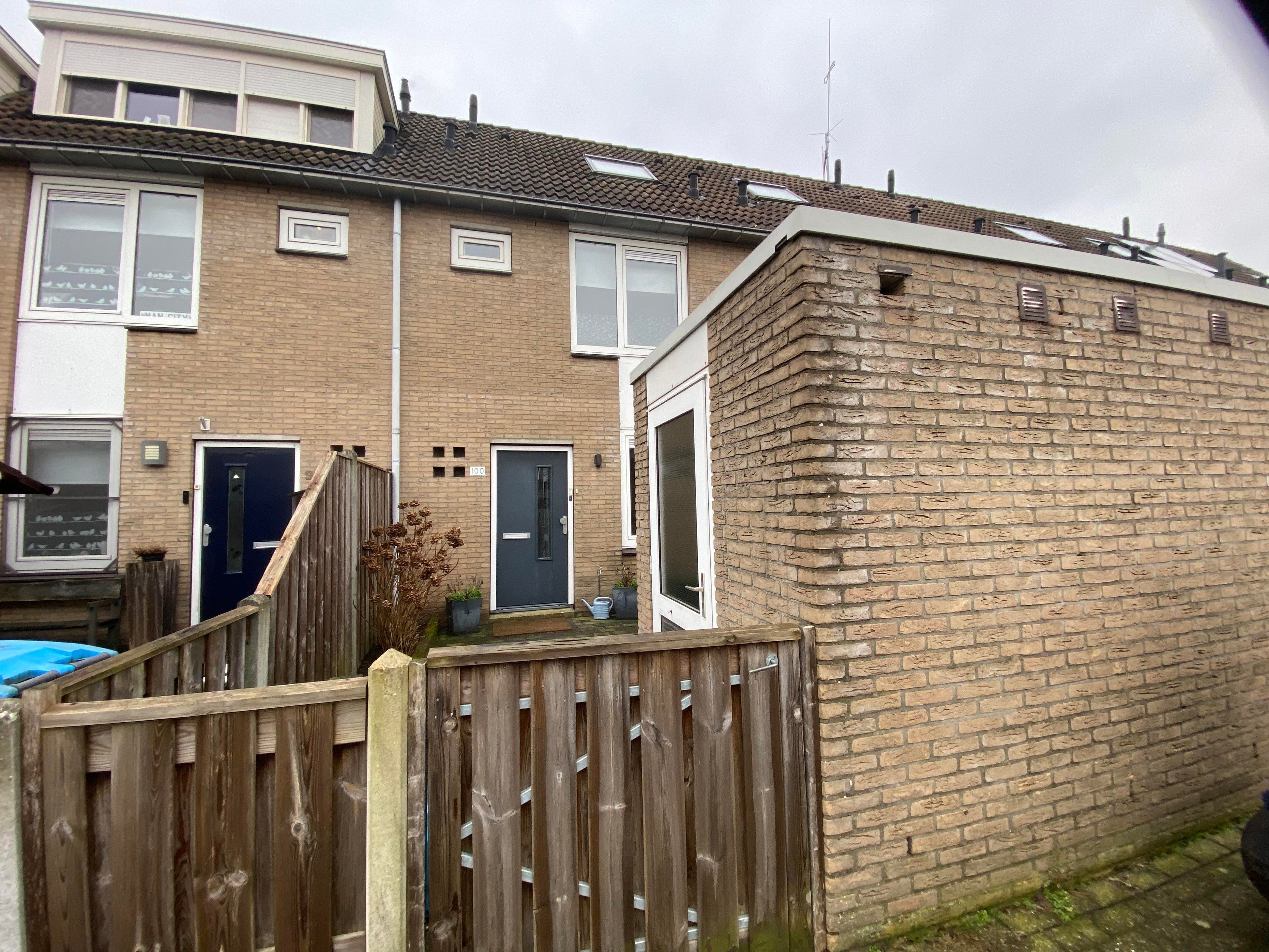 Huis Dr. De Jongstraat in Enschede