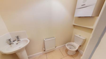 House Waters Edge Close in Newcastle-under-Lyme