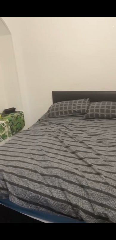 Room Gorst Street in Liverpool