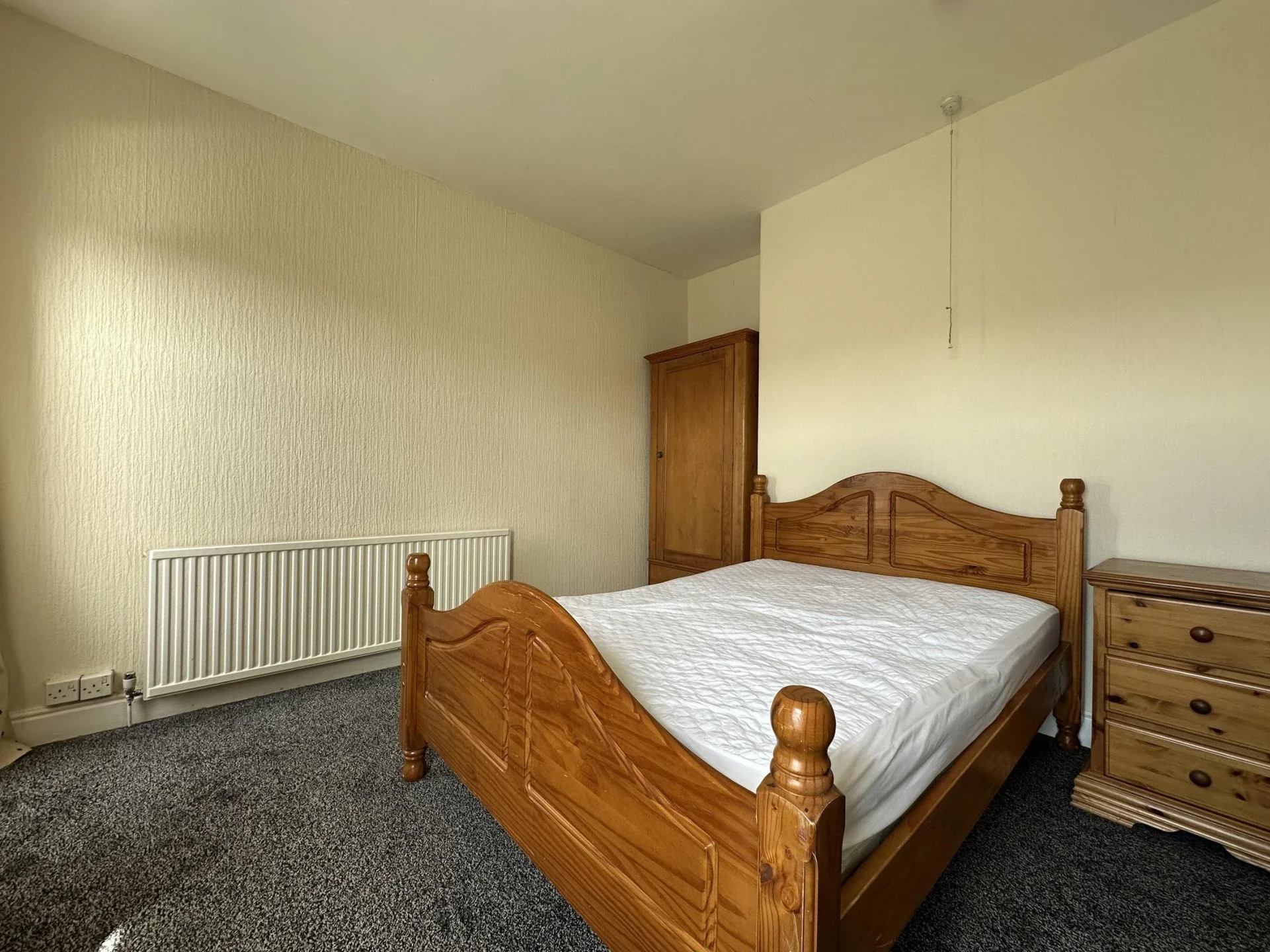 Room Underwood Lane in Crewe