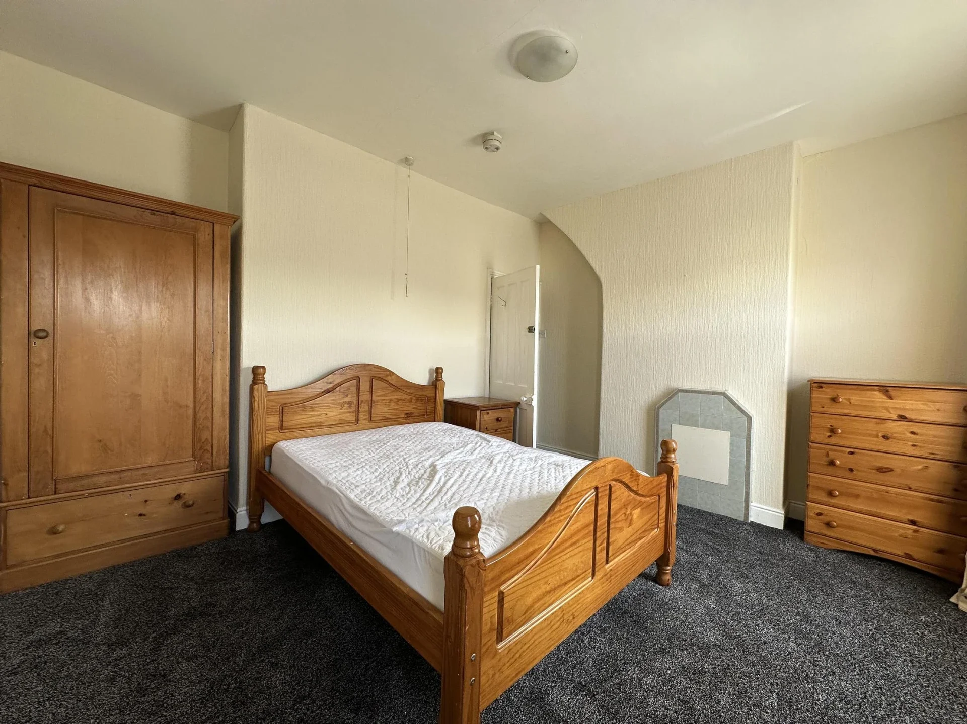 Room Underwood Lane in Crewe