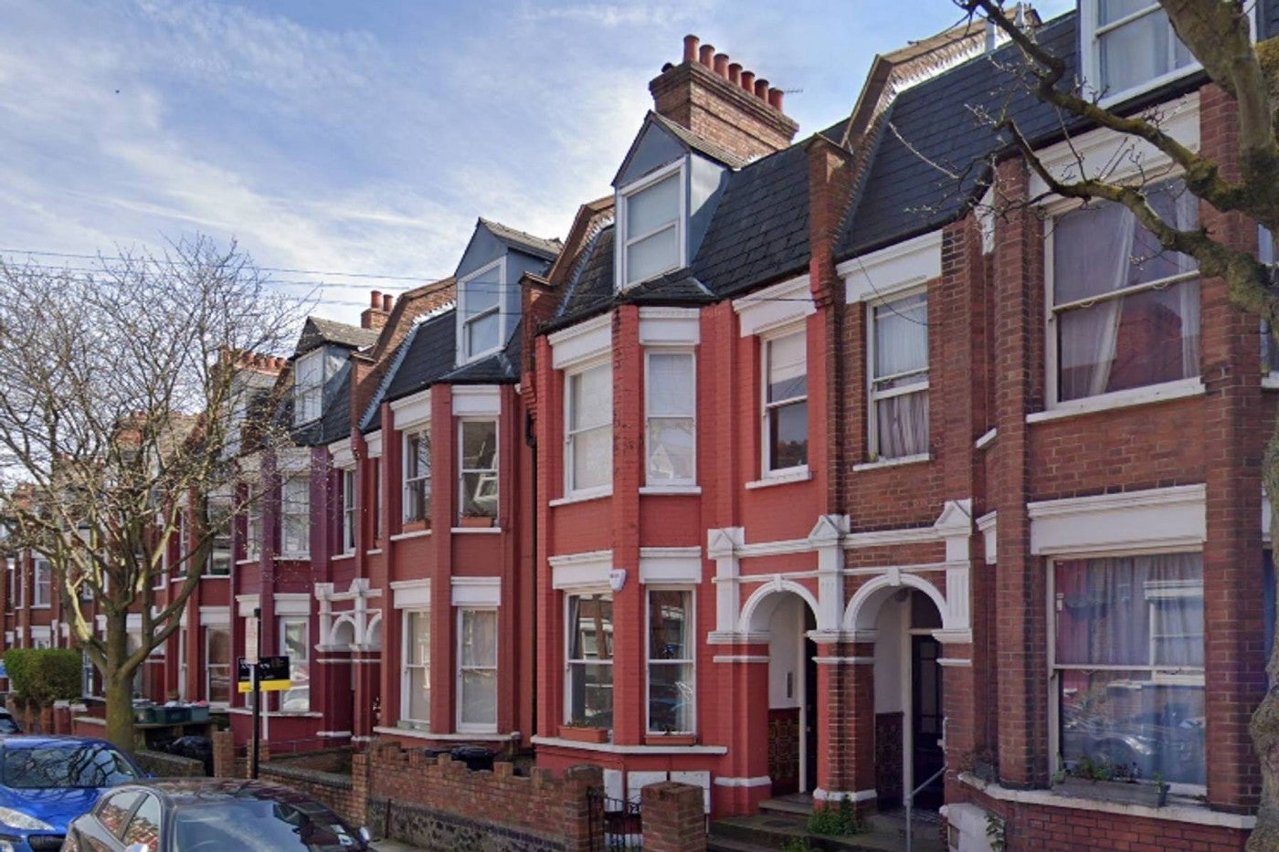Flat Birnam Road in Greater London