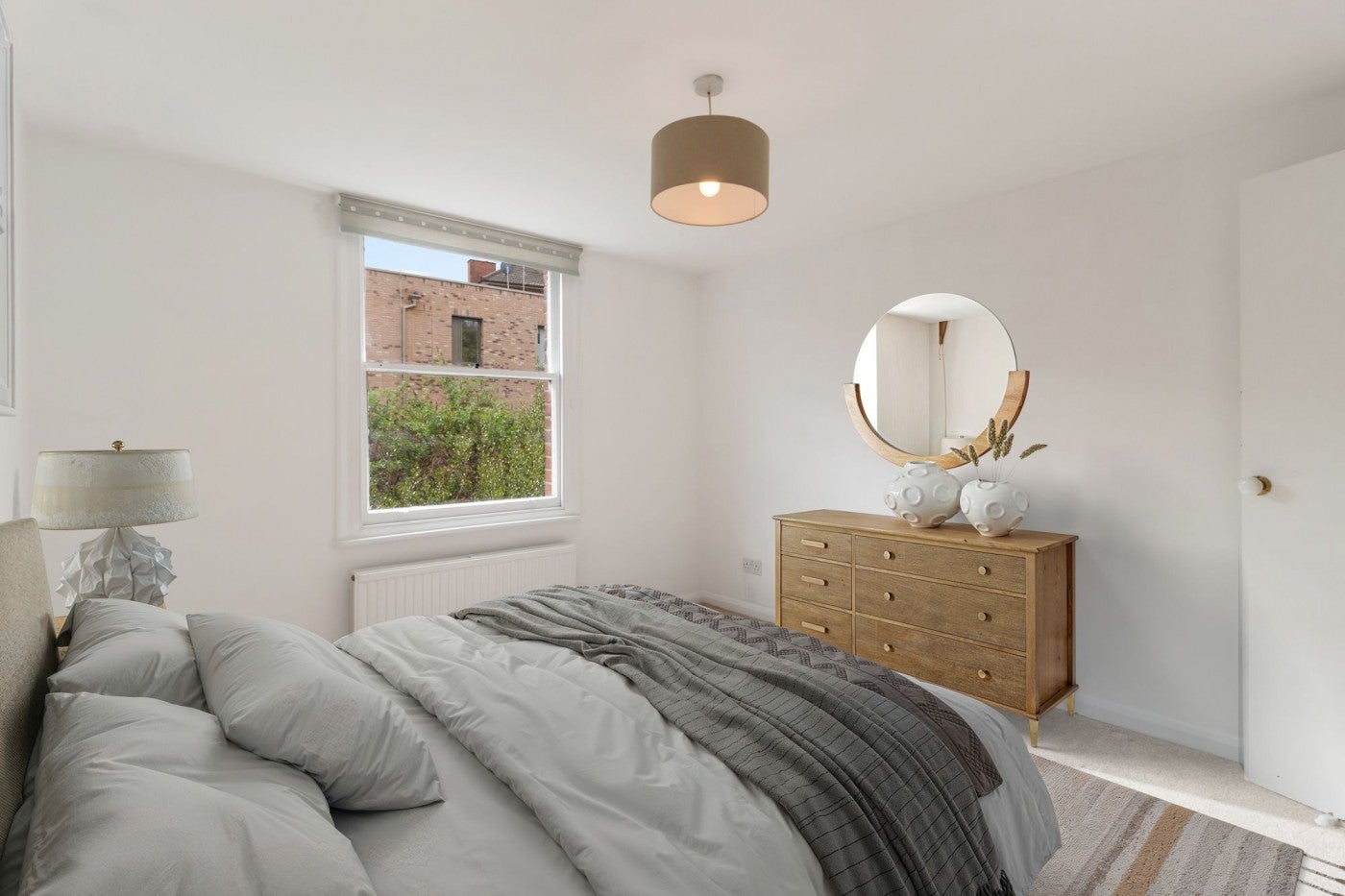 Flat Birnam Road in Greater London