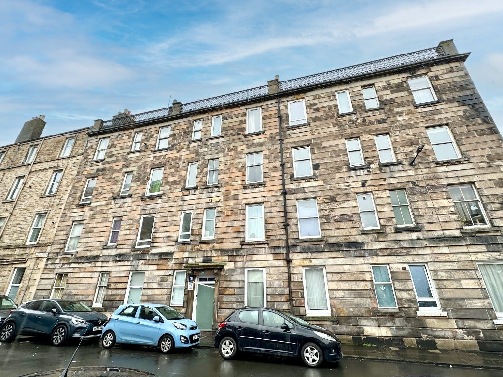 Flat Ramsay Place in City of Edinburgh