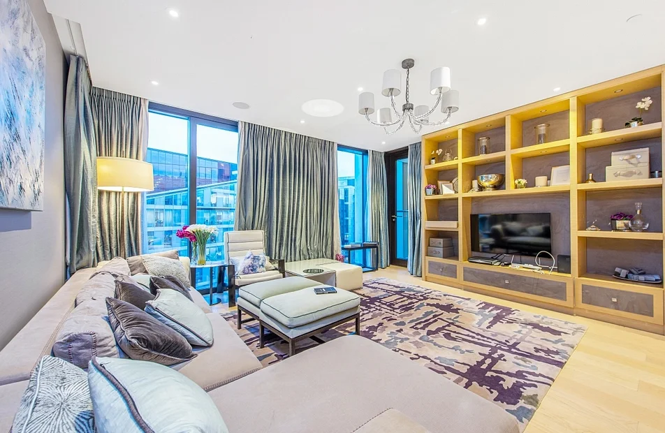Flat Merchant Square in City of Westminster