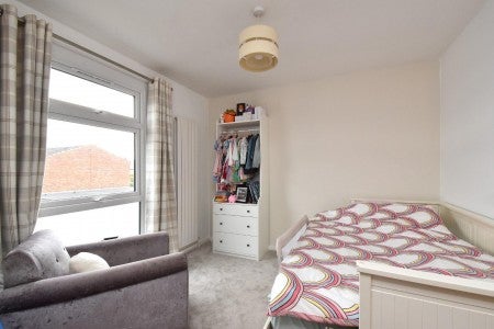 House Furzefield Close in Greater London