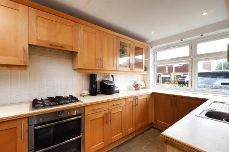 House Furzefield Close in Greater London