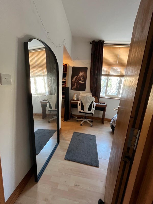 Room Fremantle Road in Bristol