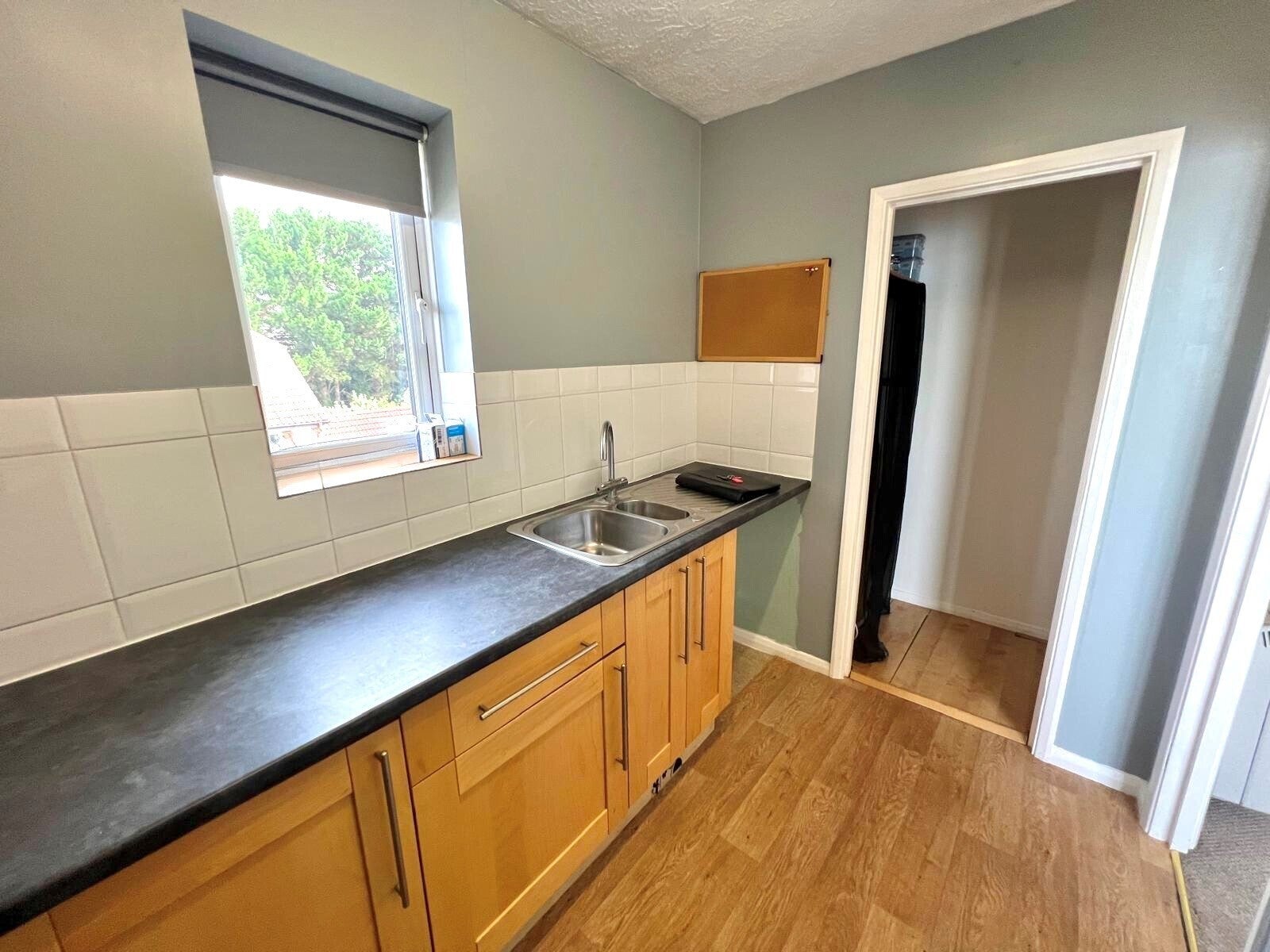 Flat Dundonald Close in Southampton