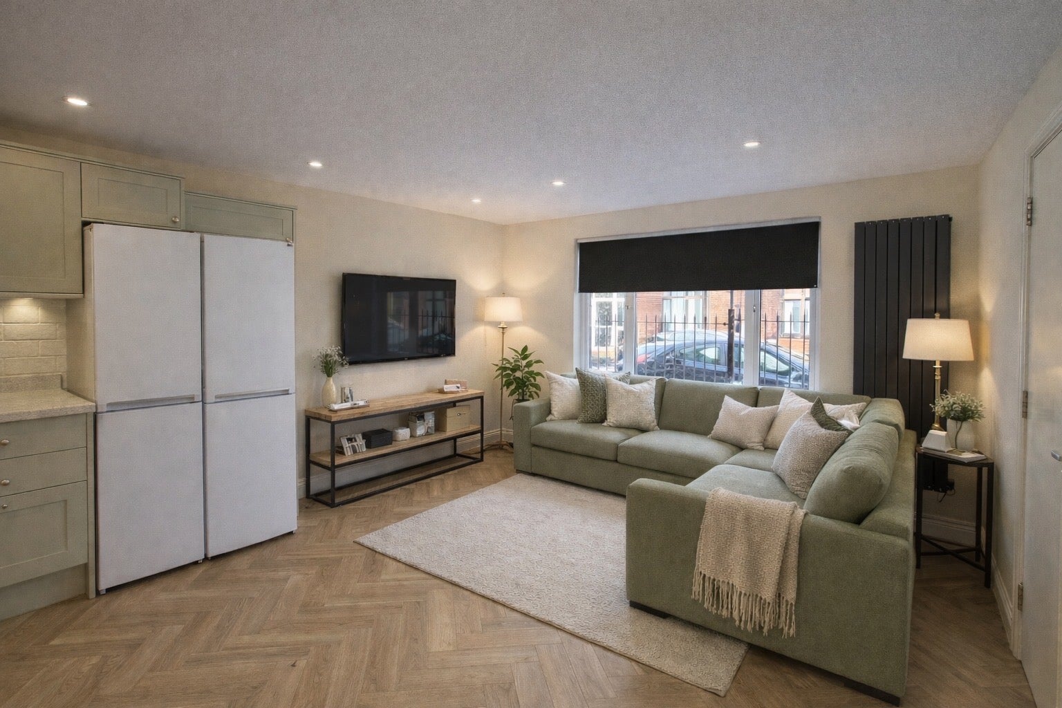 Room Dawlish Road in Birmingham