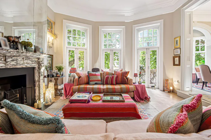 Flat Chelsea Embankment in Greater London