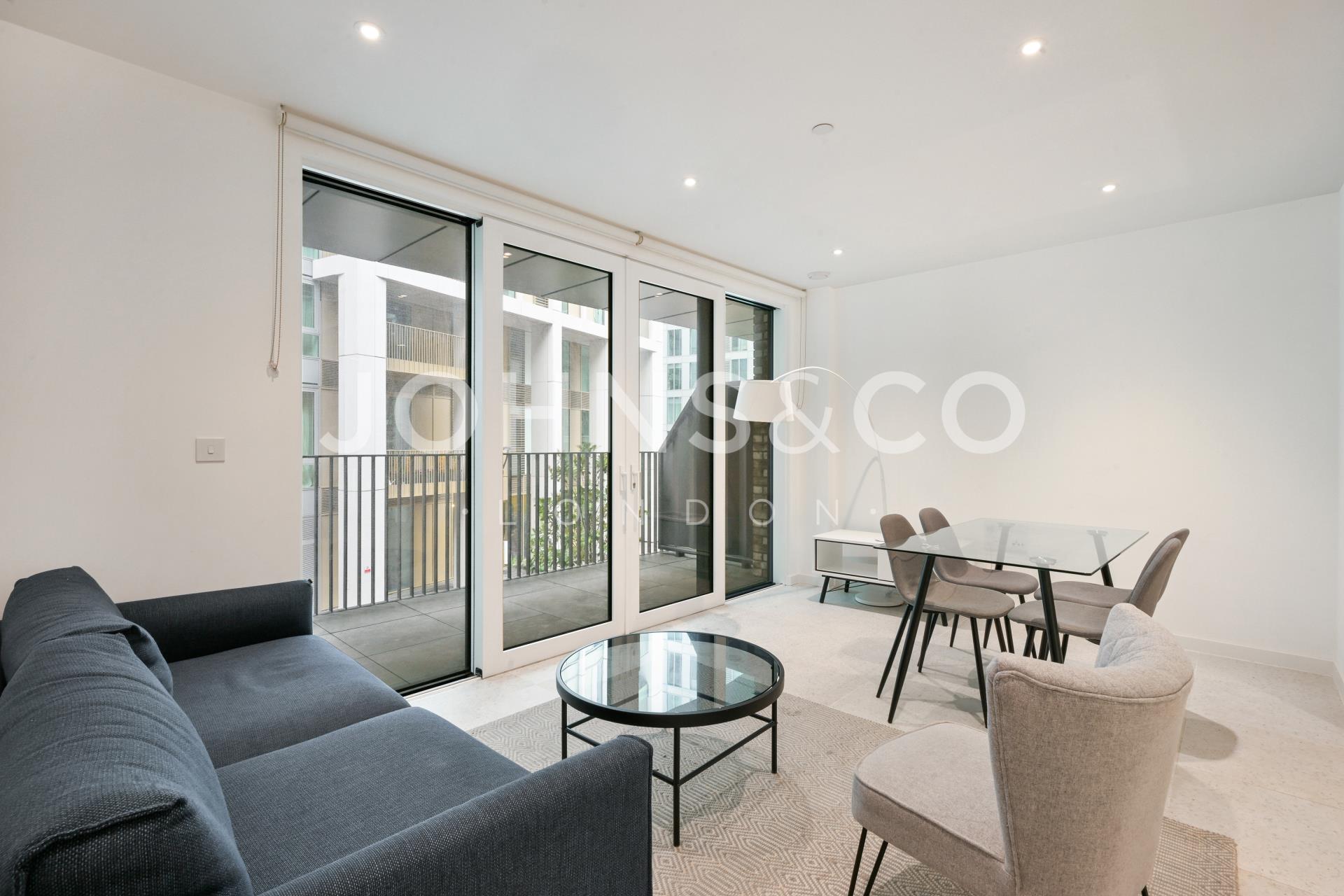 Flat Cendal Crescent in Greater London